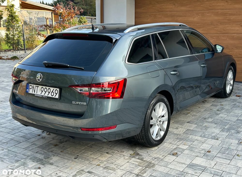 Skoda Superb 2.0 TDI Style DSG - 3