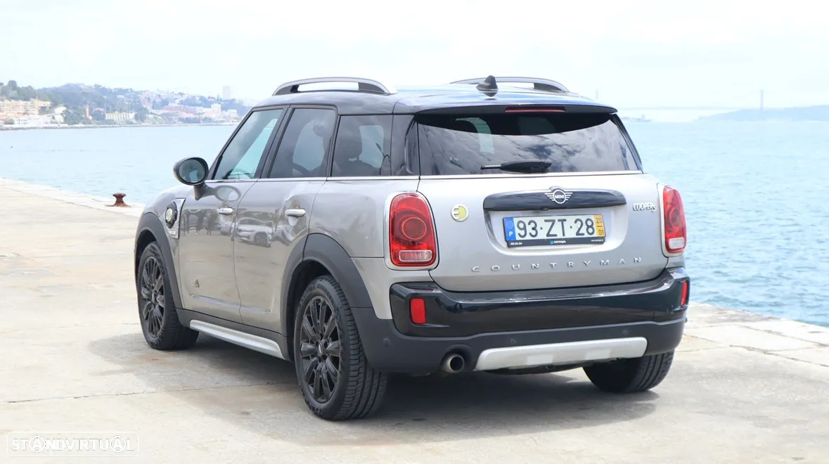 MINI Countryman Cooper SE ALL4 Auto - 12