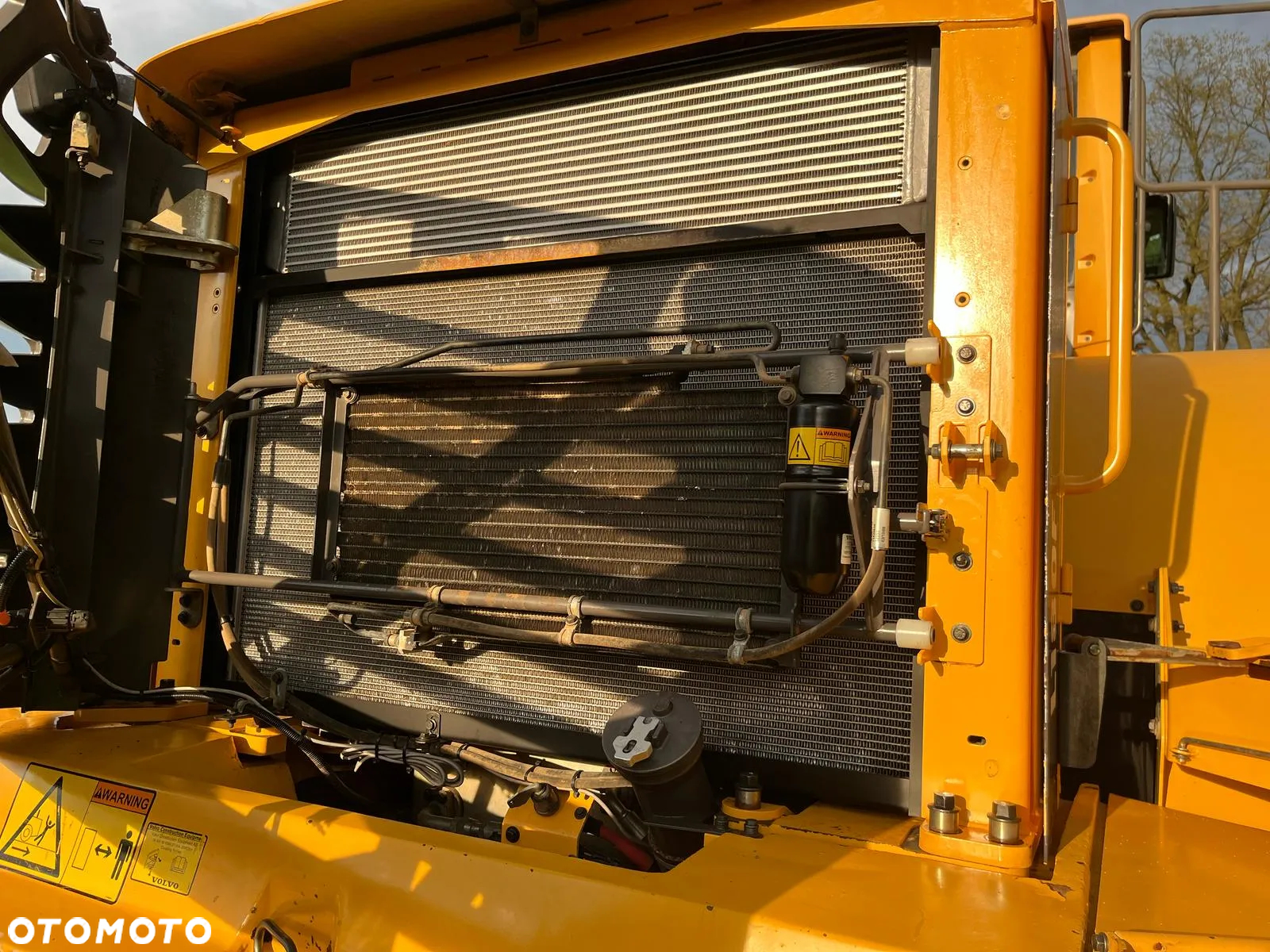 Volvo L180F - 13