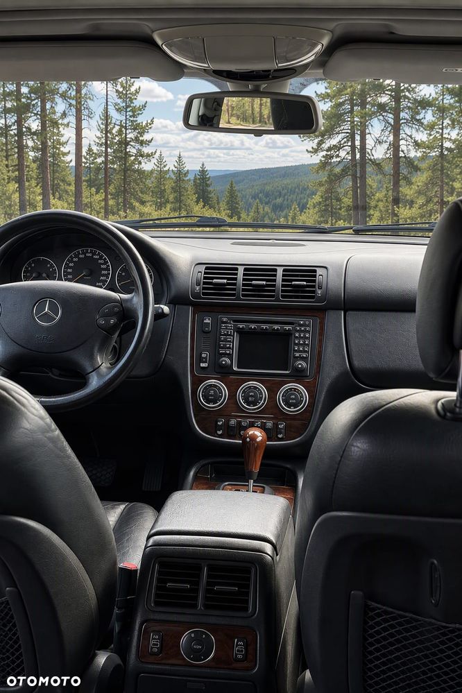 Mercedes-Benz ML - 11