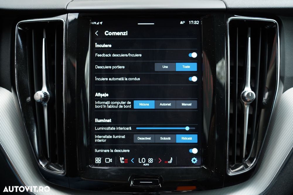 Volvo XC 60 B4 MHEV Inscription - 15