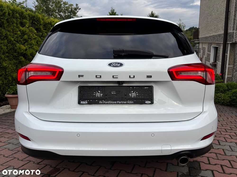 Ford Focus 1.5 EcoBlue STart-Stopp-System TITANIUM - 13