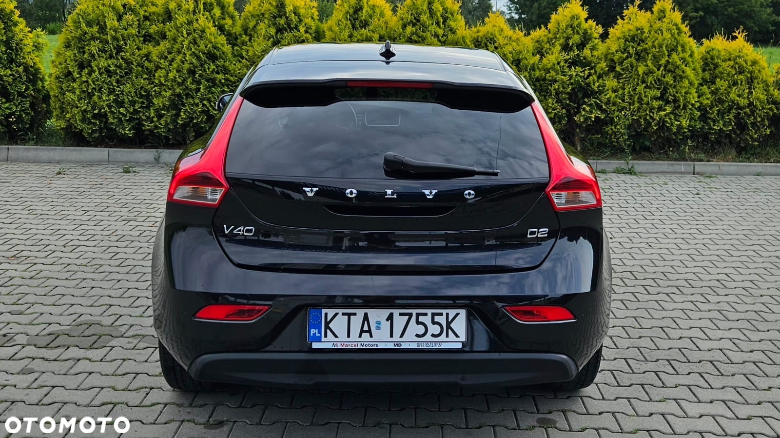 Volvo V40 D2 Powershift Momentum - 12