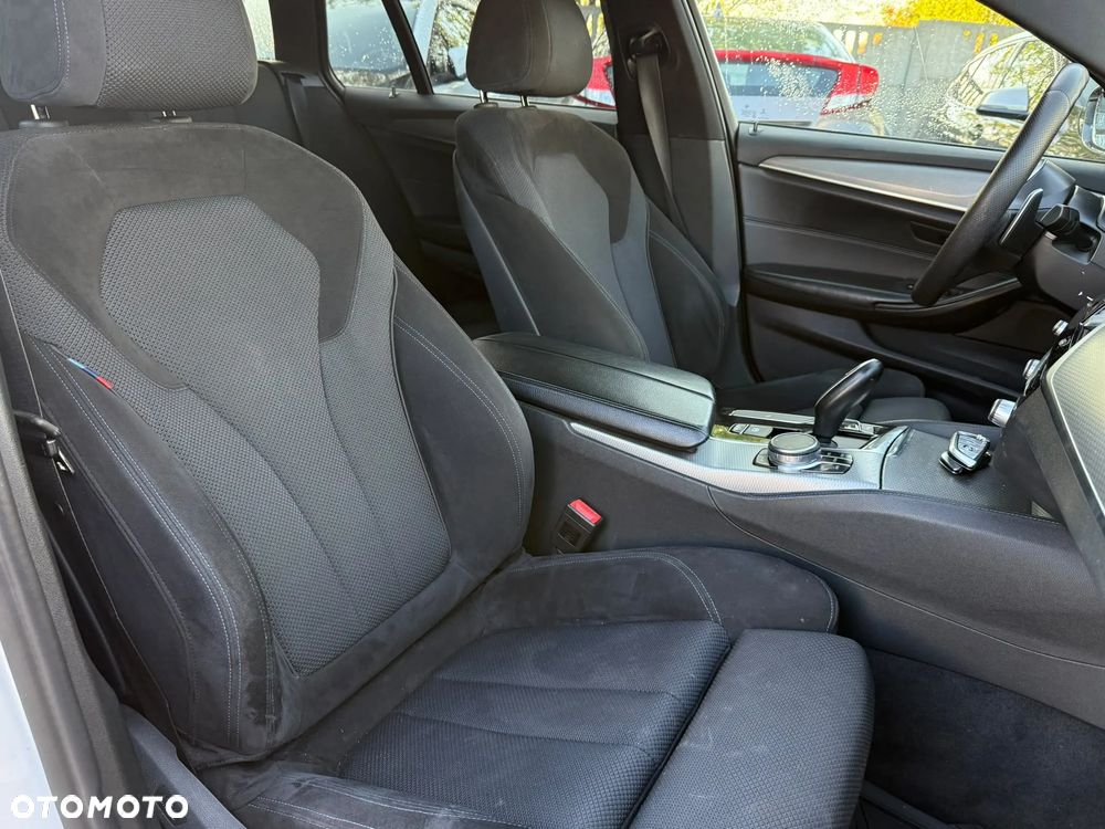 BMW Seria 5 530d xDrive M Sport sport - 18