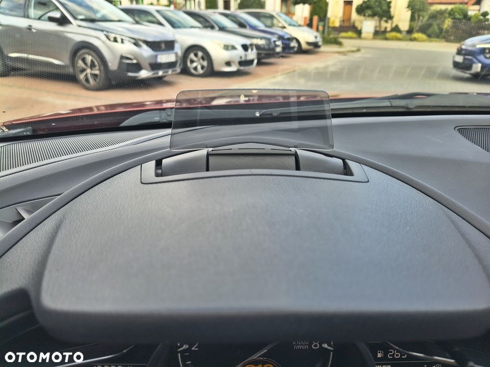 Mazda 3 SKYACTIV-G 120 Automatik Exclusive-Line - 28