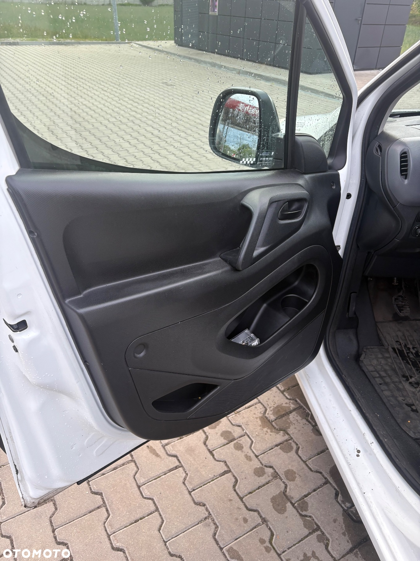 Peugeot Partner - 11