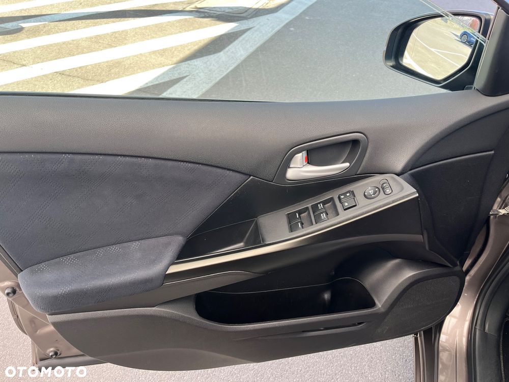 Honda Civic 1.4 i-VTEC Comfort - 23