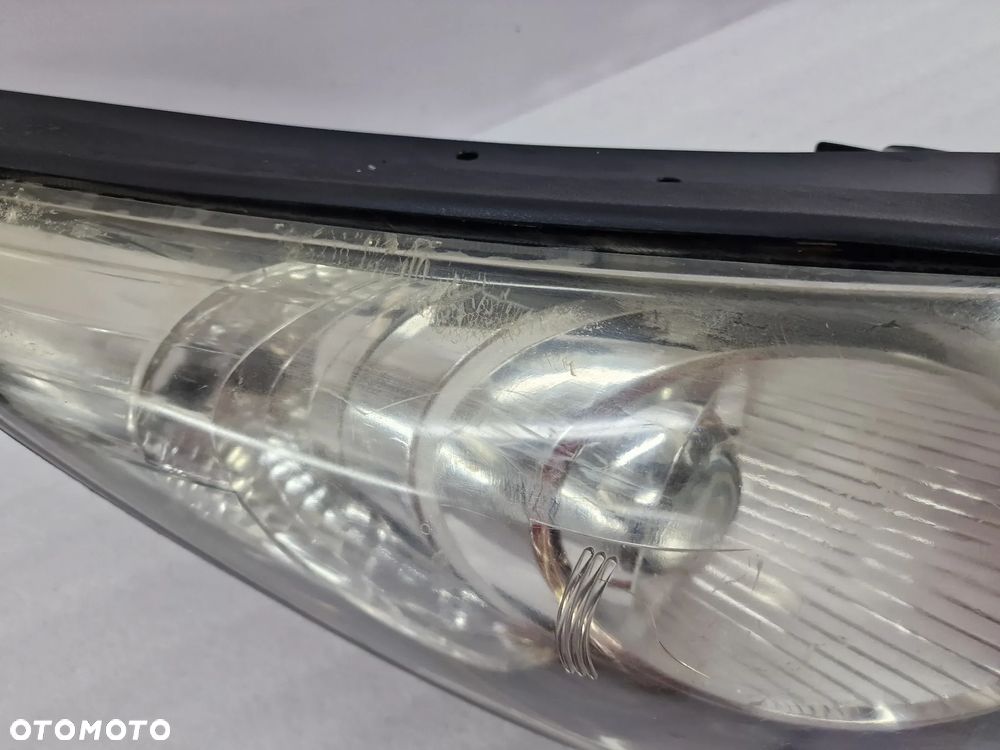 HYUNDAI IX35 09- PRAWA ZWYKŁA LAMPA PRZEDNIA PRZÓD , NR 92102-ZY , NR AUKCJI LA34 - 7