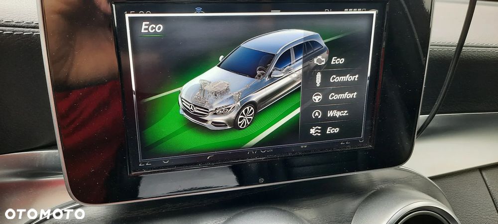Mercedes-Benz Klasa C 200 4-Matic 9G-TRONIC - 15