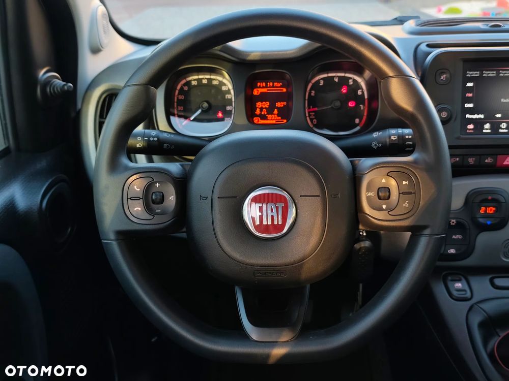 Fiat Panda 1.0 Hybrid City Cross - 25