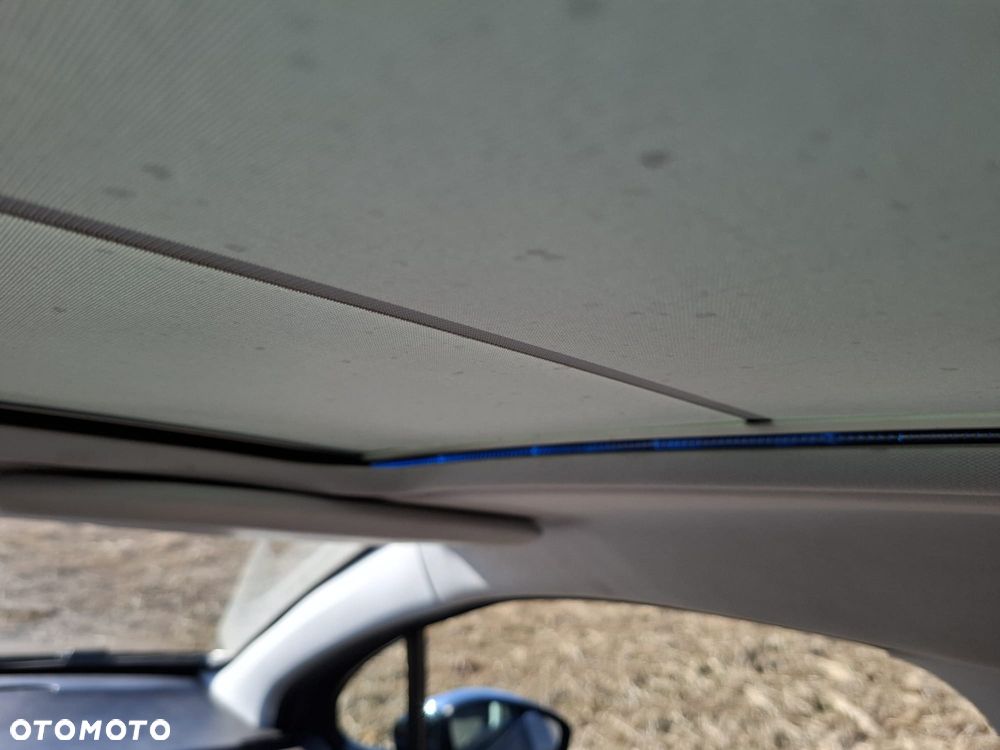 Peugeot 2008 1.6 e-HDi Allure S&S - 18