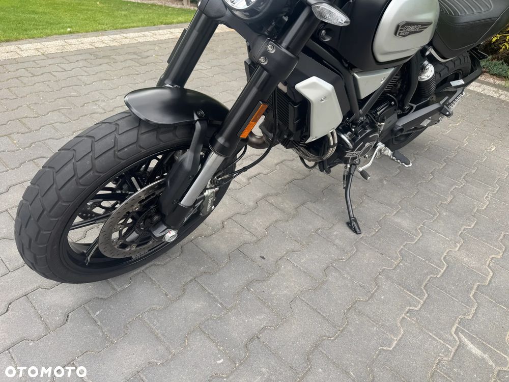 Ducati Scrambler - 14
