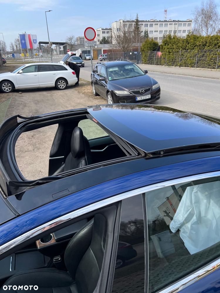 Tesla Model S Dual Motor Allradantrieb Performance - 18