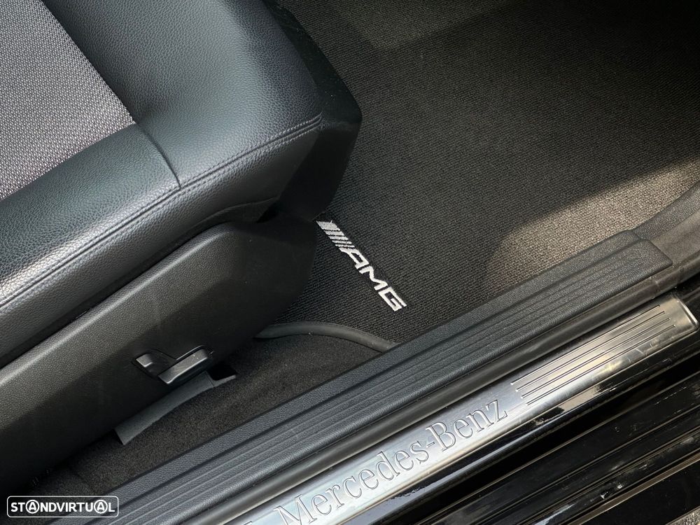 Mercedes-Benz E 300 BLUETEC Hybrid Avantgarde - 22