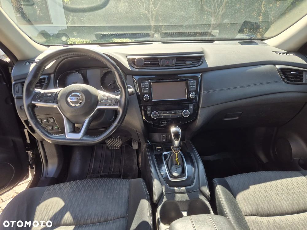 Nissan X-Trail 2.0 dCi N-Connecta 2WD Xtronic - 9