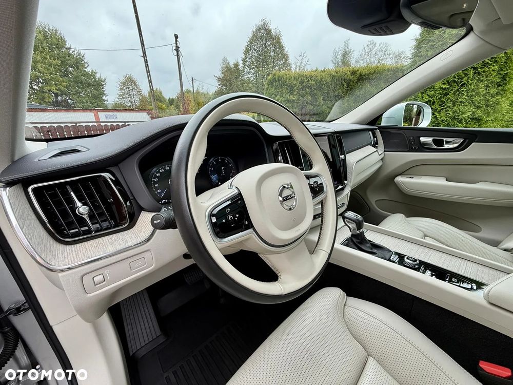 Volvo XC 60 T5 Inscription - 11