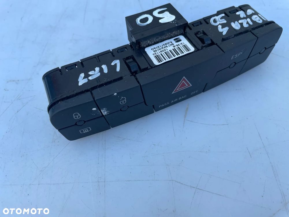 Panel przełączników ESP Awaryjnych Seat Ibiza IV 6J0927137AG - 1