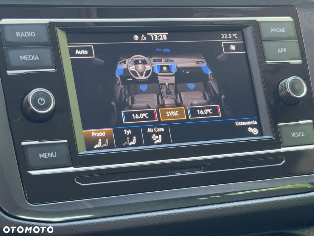 Volkswagen Tiguan 1.5 TSI EVO Elegance DSG - 31