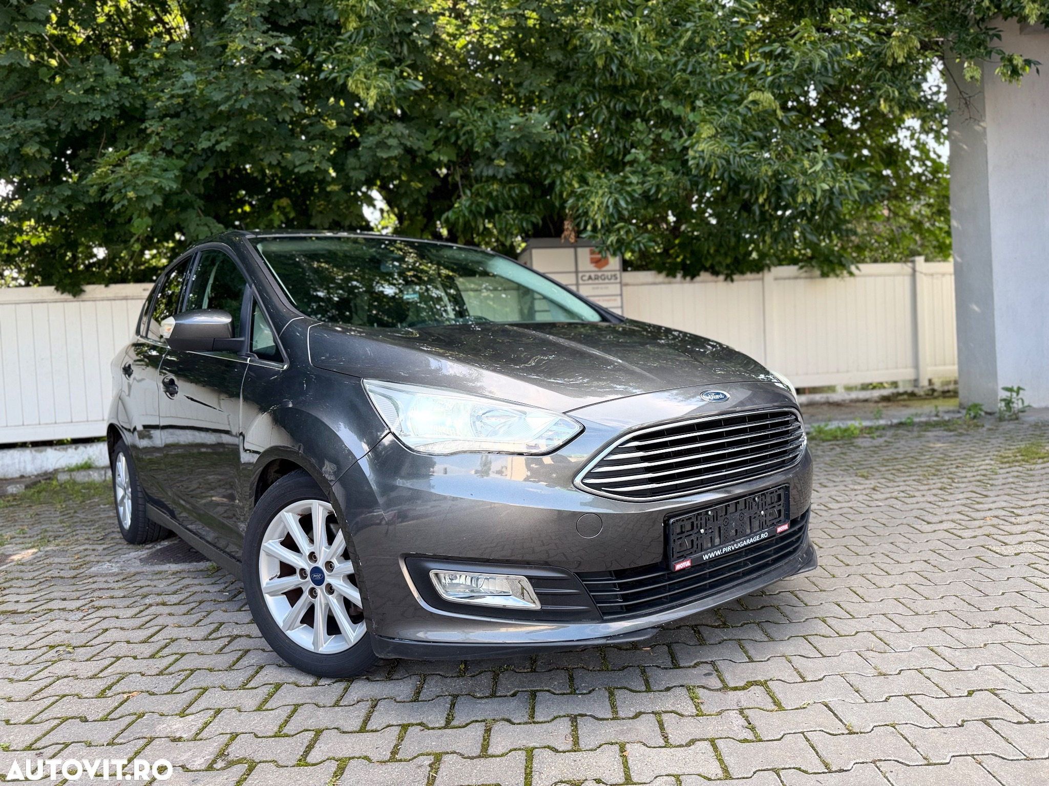Ford C-Max 1.5 TDCi Start-Stop-System Aut. Titanium - 8