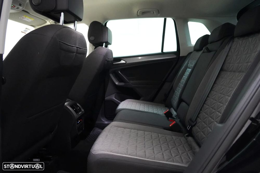 VW Tiguan 1.5 TSI Confortline - 7