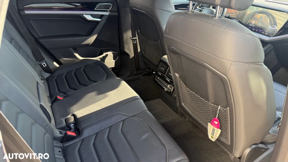 Volkswagen Touareg 3.0 V6 TDI SCR 4Motion Automatik R-Line - 14