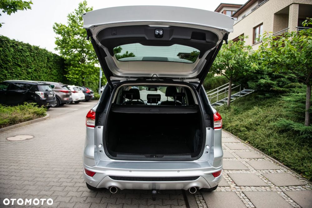 Ford Kuga 2.0 TDCi 4x4 Titanium - 6
