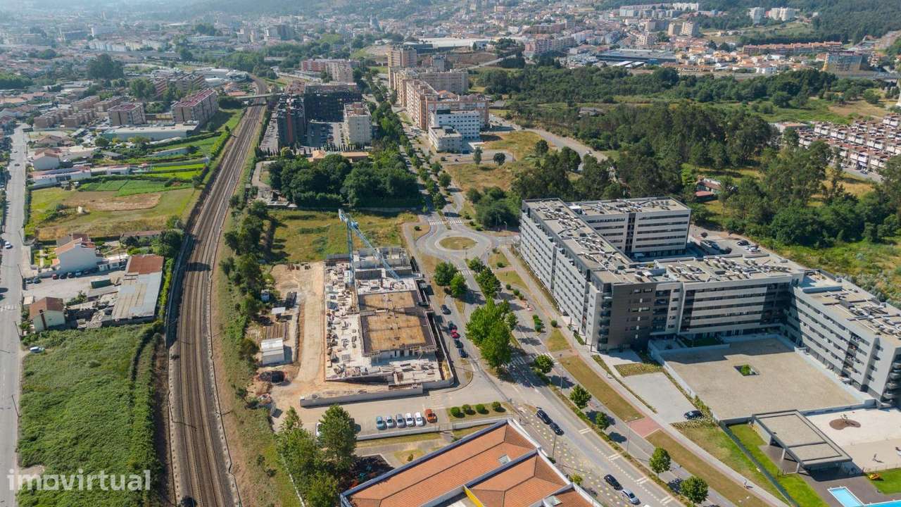 Brisa D´Avenida Residences | T3 NOVO | Terraço | 2 lugares de parqueam - Grande imagem: 2/30
