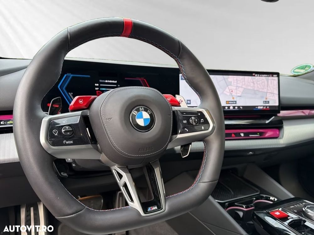 BMW M5 xDrive - 18