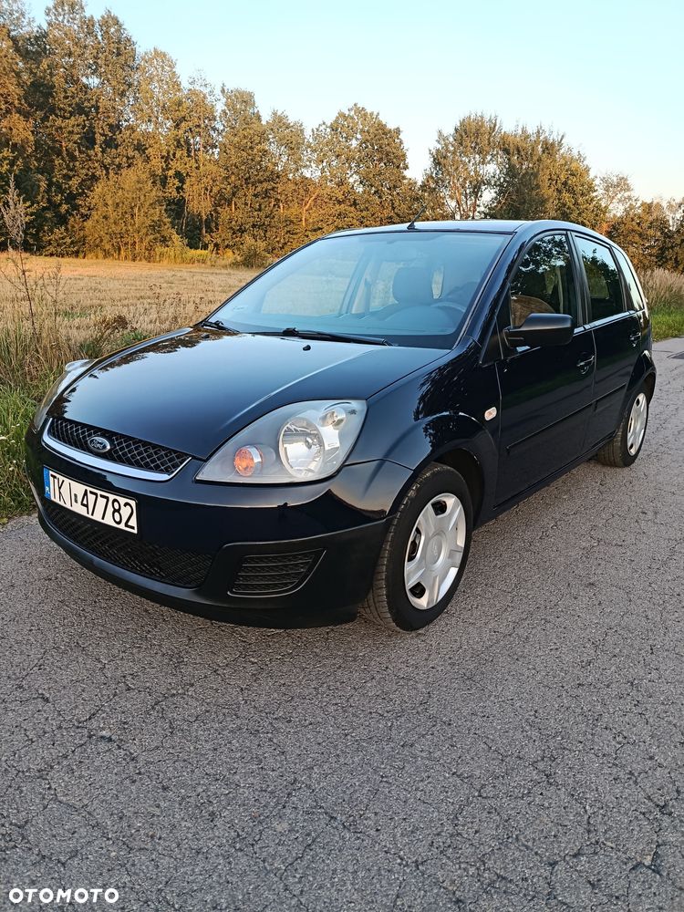 Ford Fiesta - 2