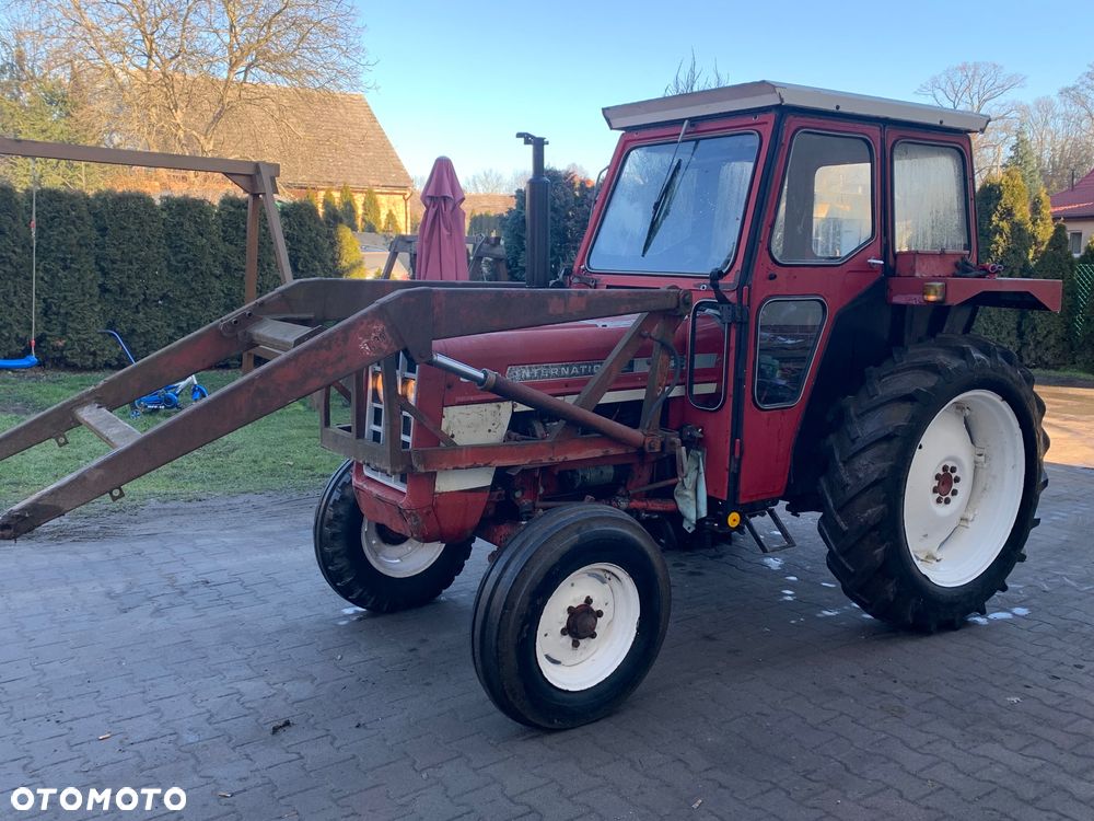 Case IH International 444 - 6