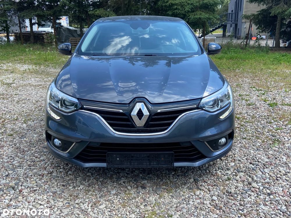 Renault Megane ENERGY TCe 140 EDC LIMITED - 11