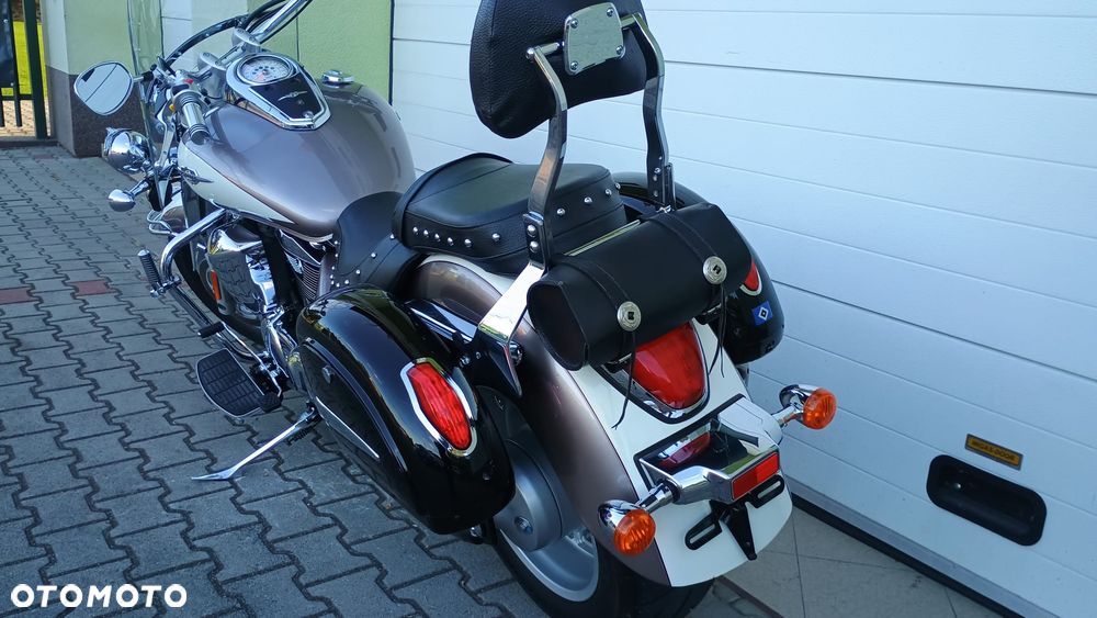 Suzuki Intruder - 20