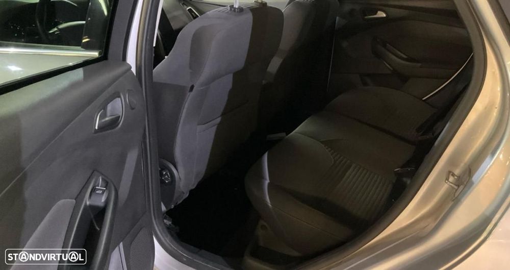 Ford Focus SW 1.5 TDCi Titanium - 6