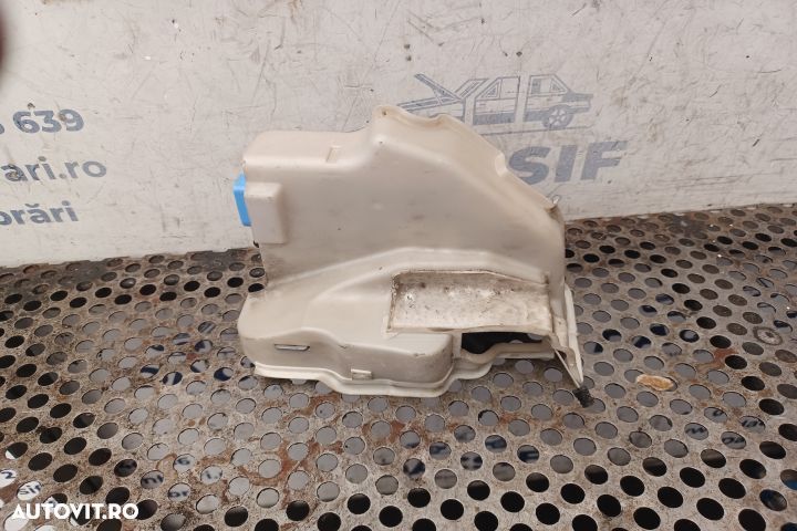 Broasca usa stanga Volkswagen VW Golf 5 [2003 - 2009] Hatchback 3-usi - 2