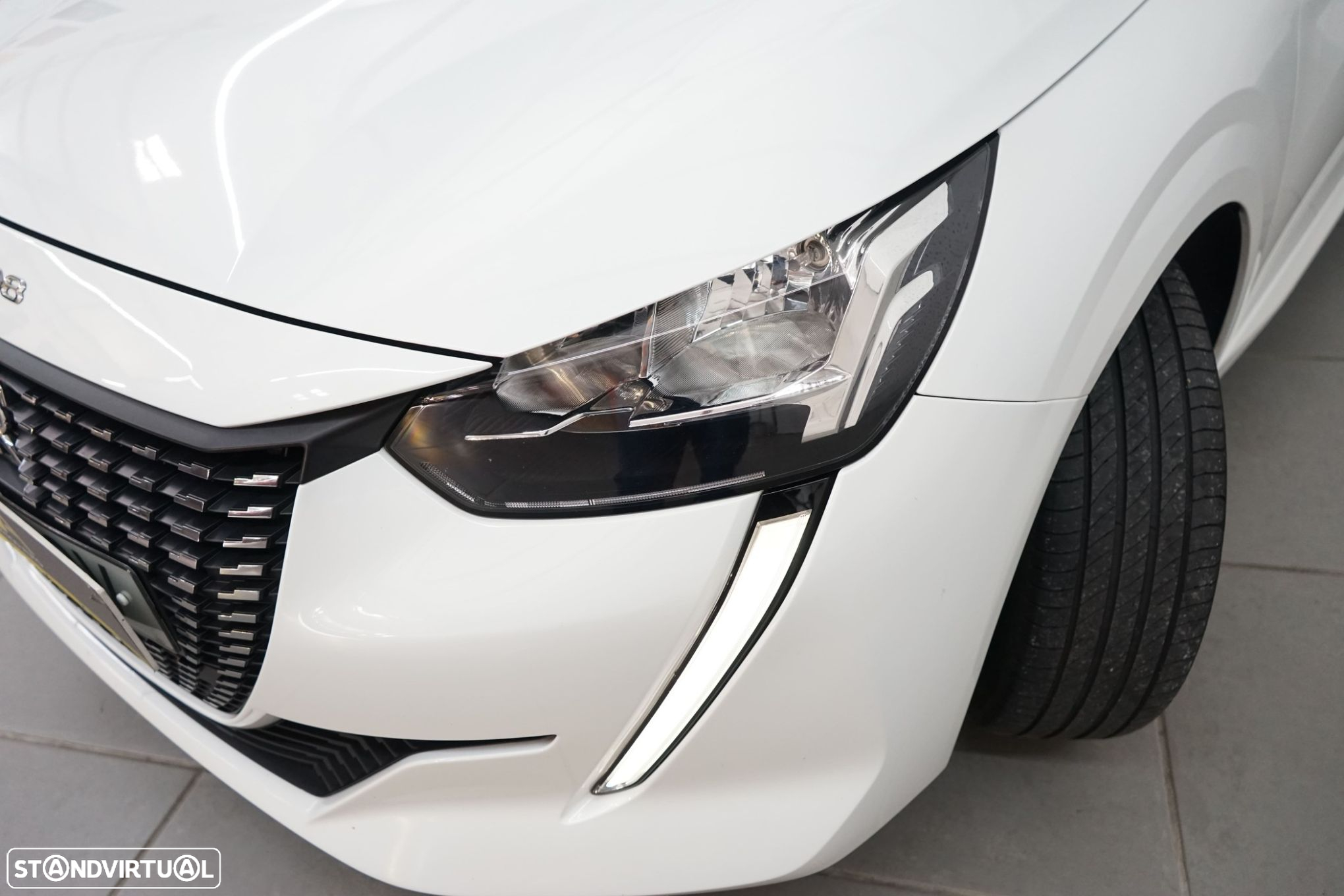 Peugeot 208 1.2 PureTech Allure - 9