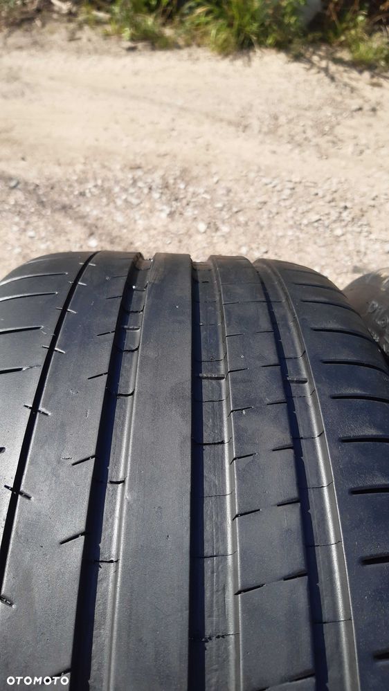 Opony letnie 255.40.20 Michelin - 2