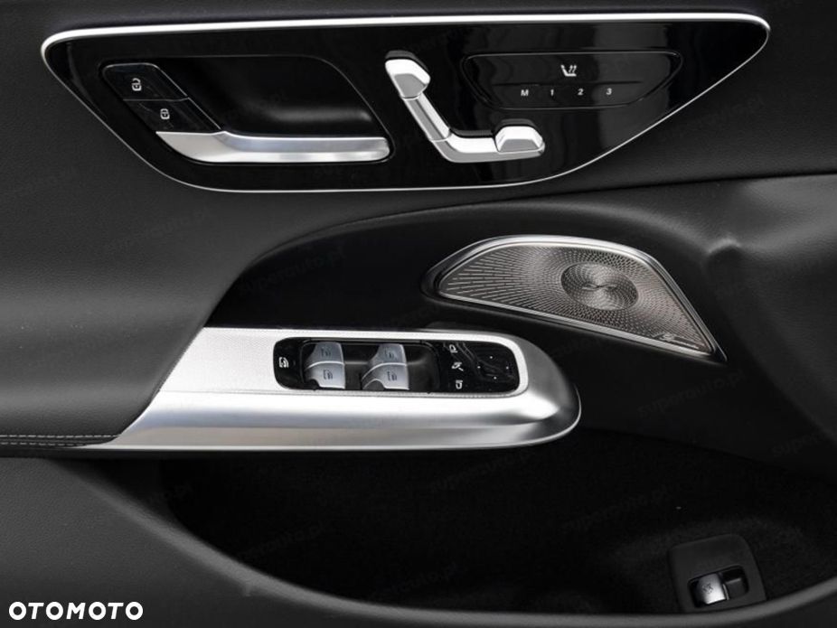 Mercedes-Benz Klasa E - 13