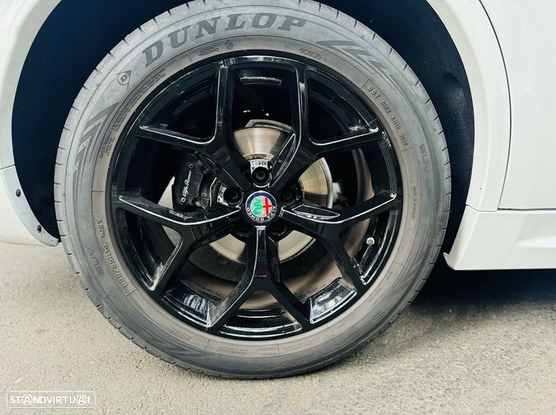 Alfa Romeo Stelvio 2.2 Diesel 16V AT8-Q4 Super - 13