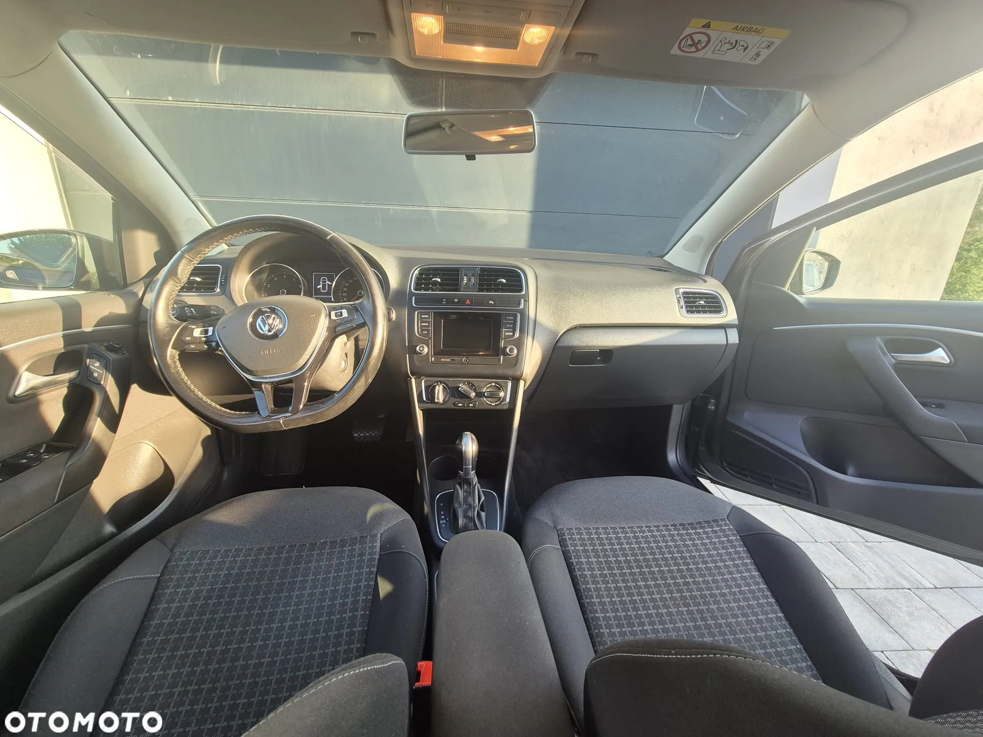 Volkswagen Polo 1.2 TSI BMT Comfortline DSG - 6
