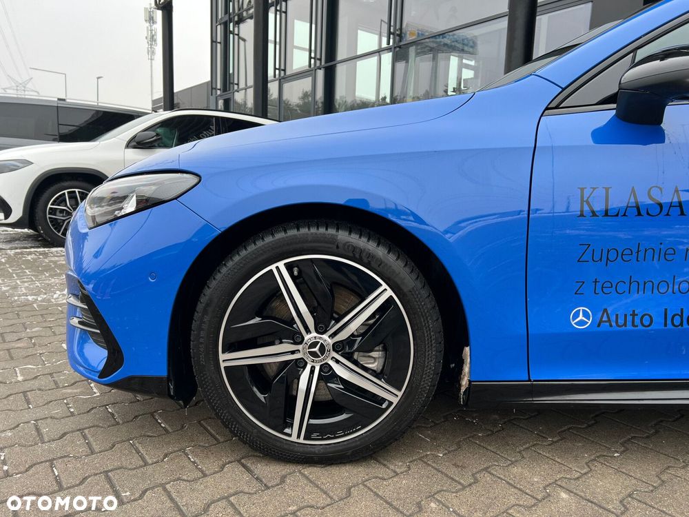 Mercedes-Benz CLA - 8