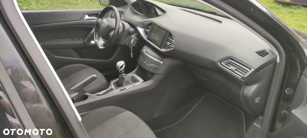 Peugeot 308 BlueHDi 120 Stop & Start Style - 12