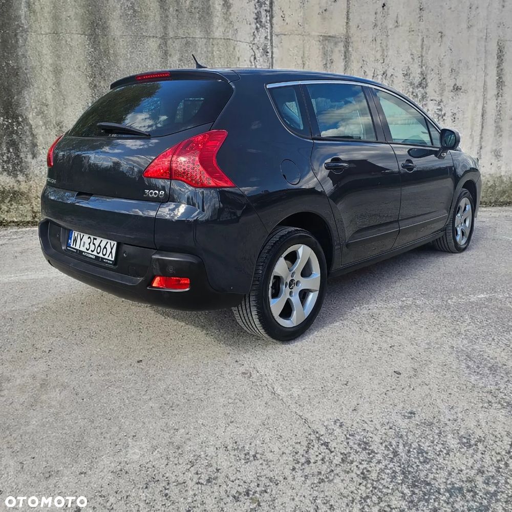 Peugeot 3008 HDi FAP 110 EGS6 Platinum - 2