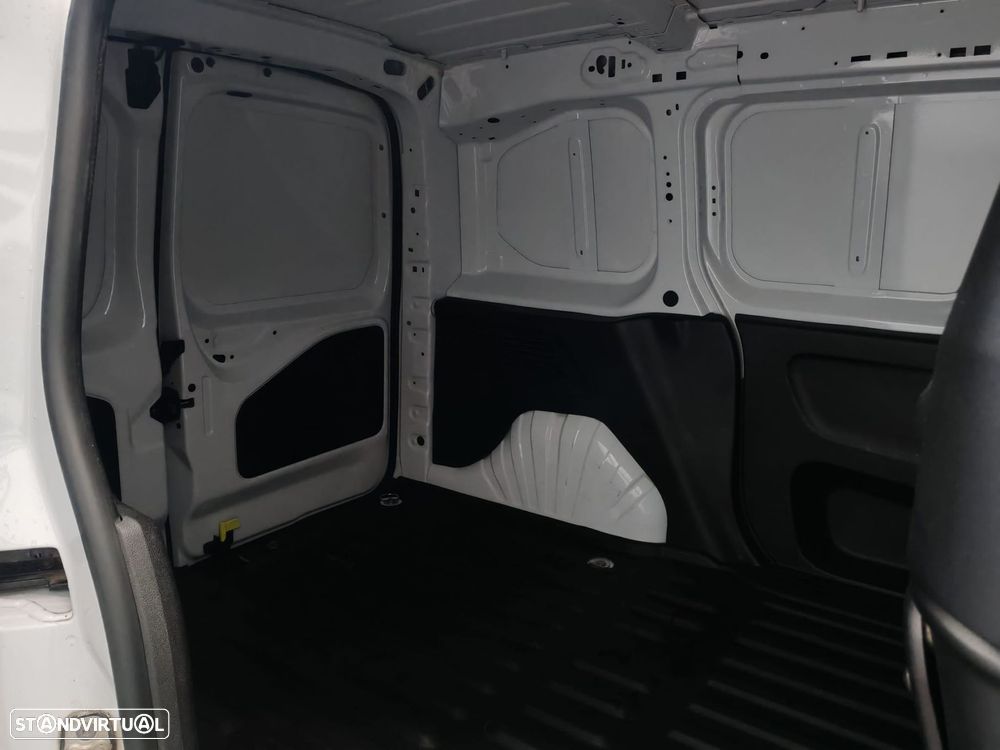 Peugeot Partner 1.5 BlueHDi Premium Longa - 15