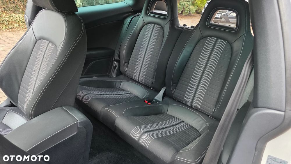 Volkswagen Scirocco 1.4 TSI BlueMotion Technology Match - 29