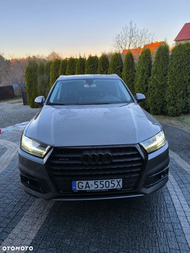 Audi Q7 - 13