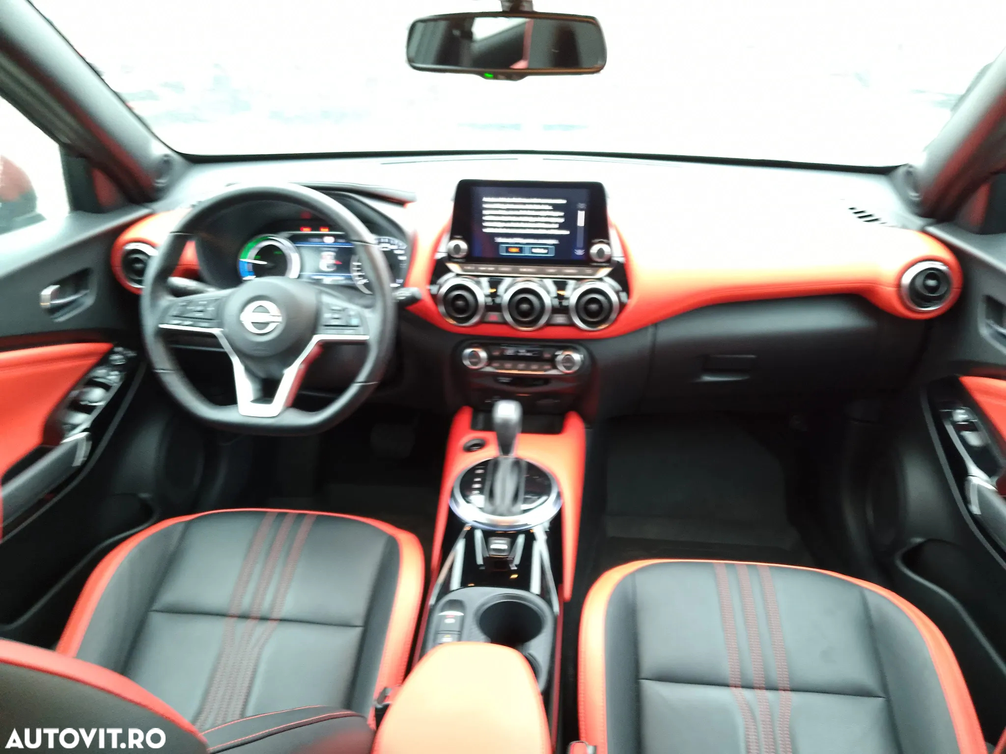 Nissan Juke Hybrid N-Design - 10