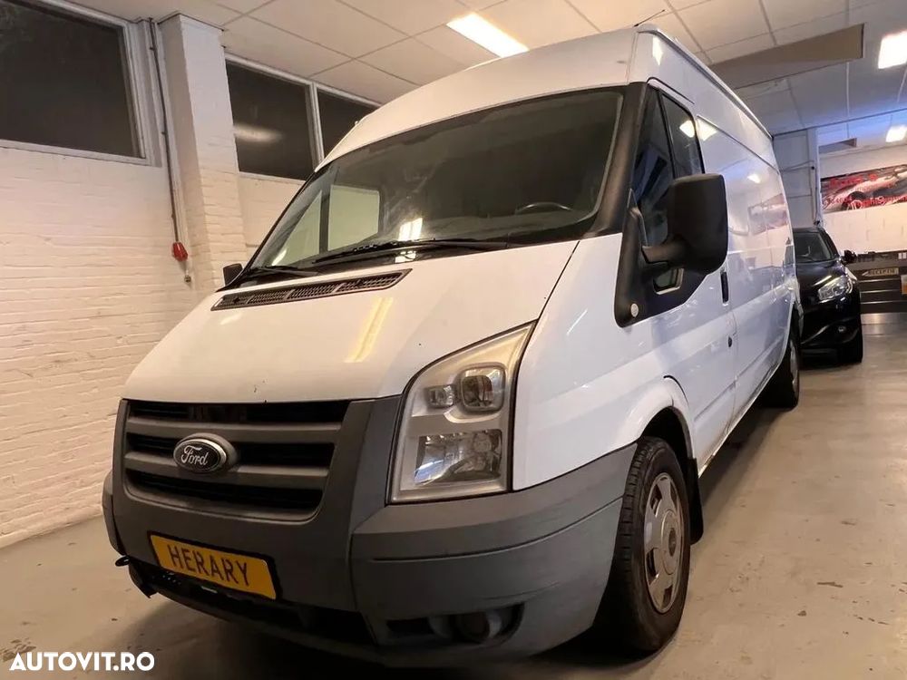 Ford Transit - 16