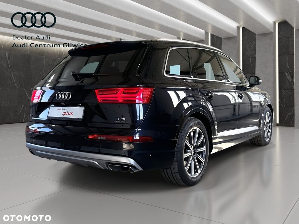 Audi Q7 - 7