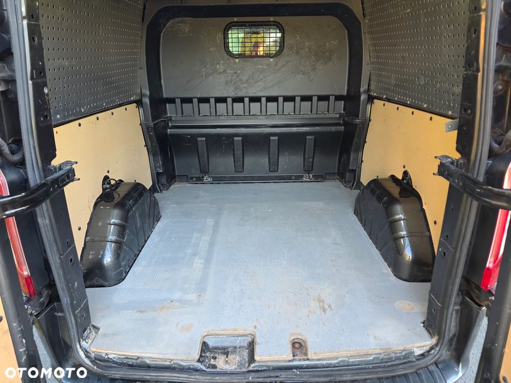 Ford Transit Custom - 24