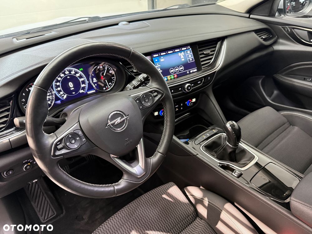 Opel Insignia 2.0 - 17